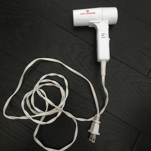 Air Canada foldable mini blow drier